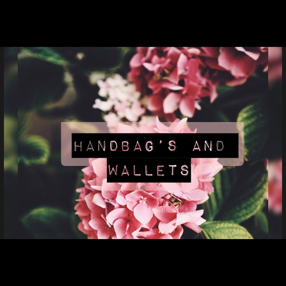Handbags and wallets begin here👛💕💕